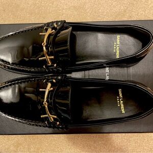 Saint Laurent black patent leather loafers.. new size 38